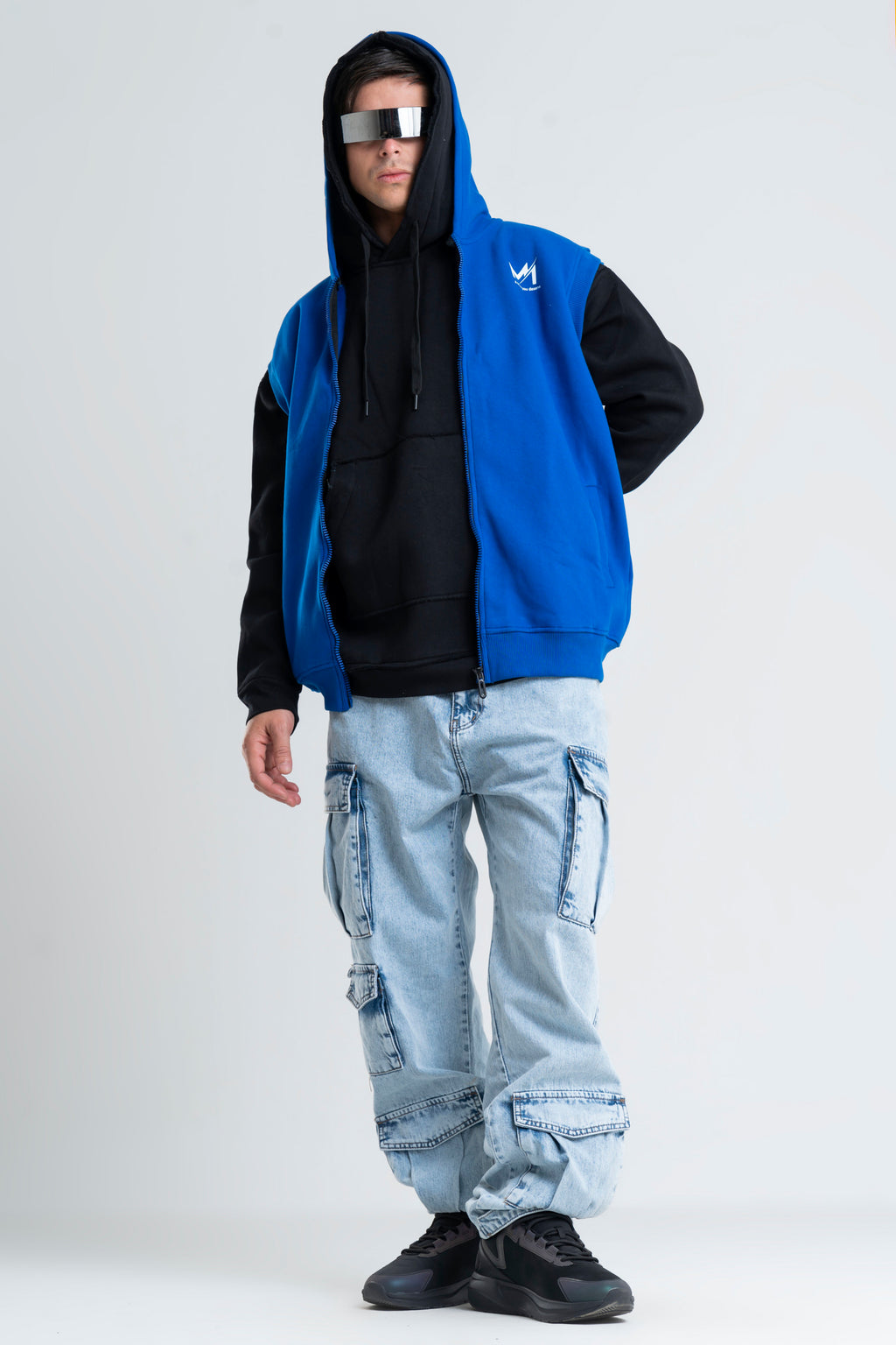 Milton Gelit with hooded