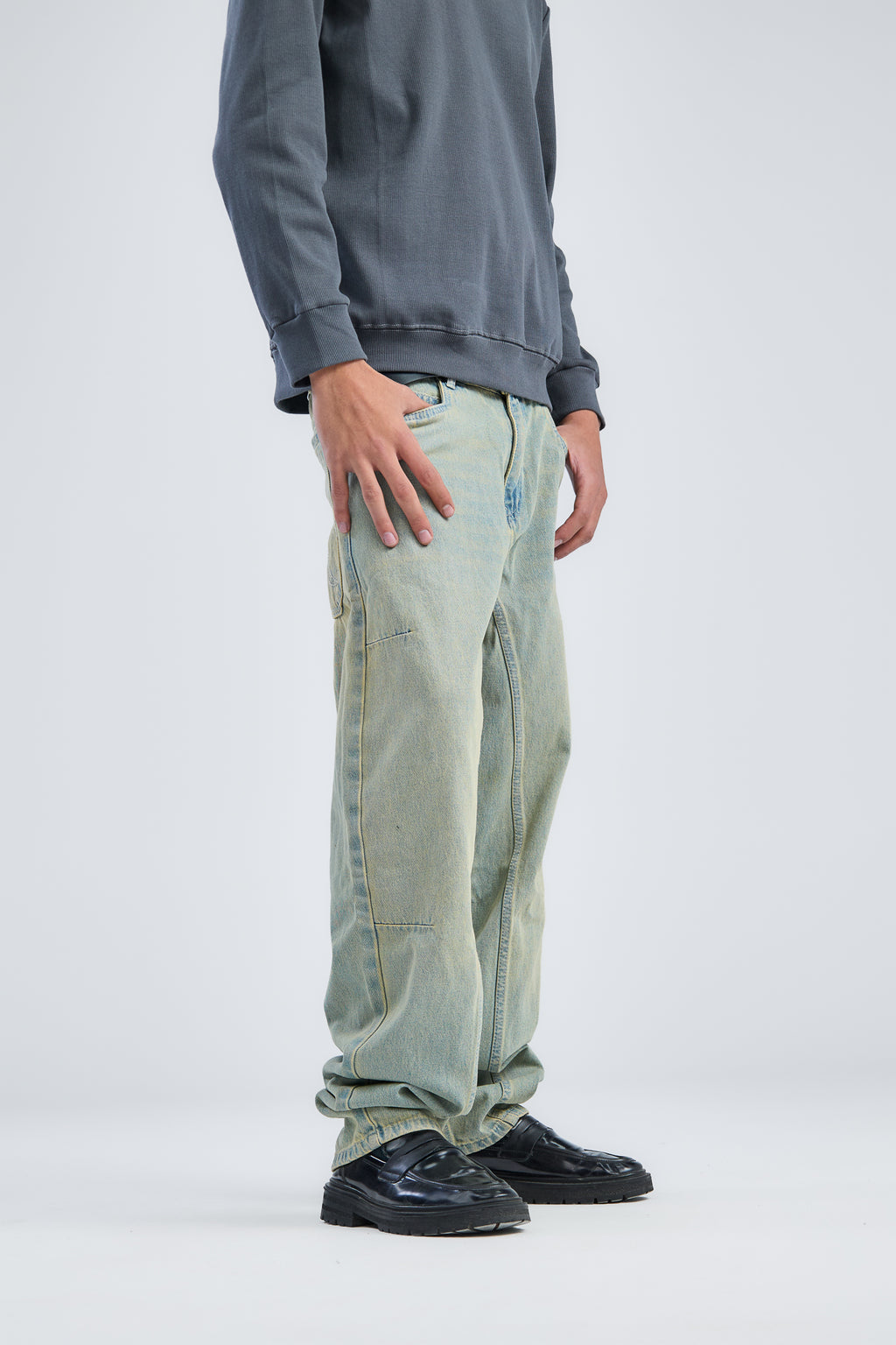 Skater Dirty Wash Denim