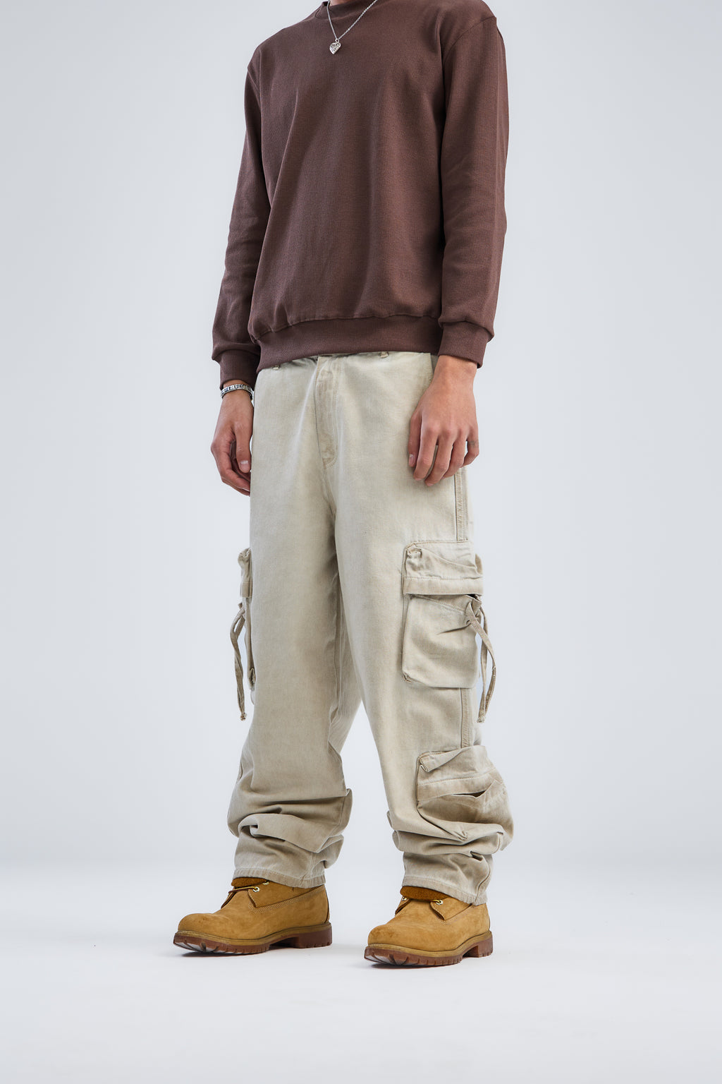 Balloon fit cargo denim jeans