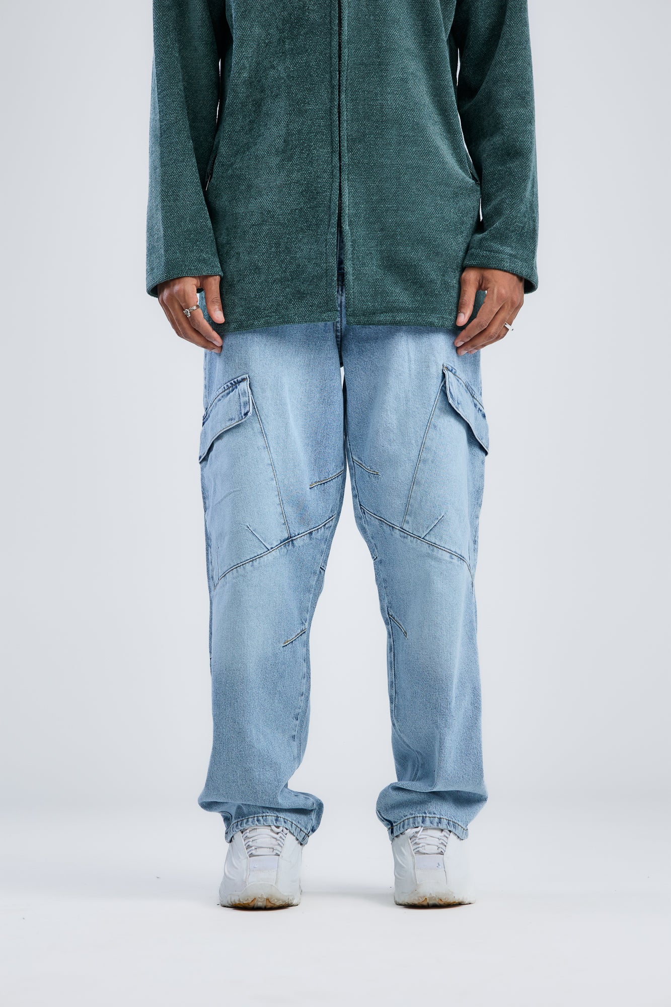 Balloon Fit Cargo Washed Denim
