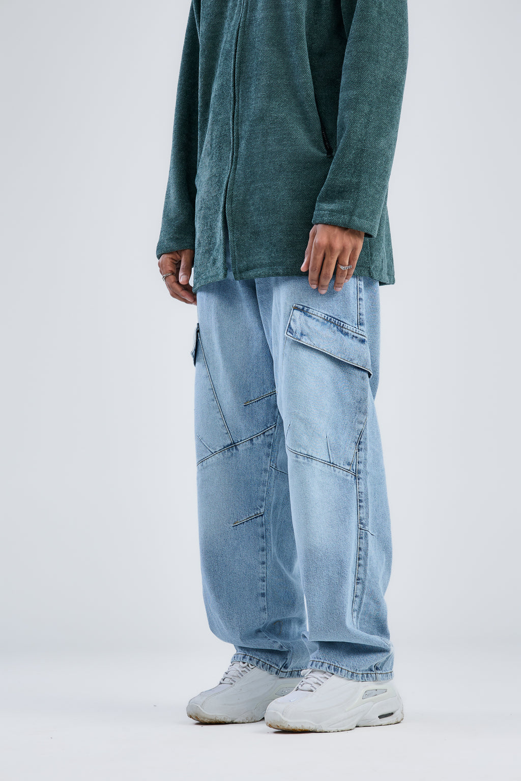 Balloon Fit Cargo Washed Denim