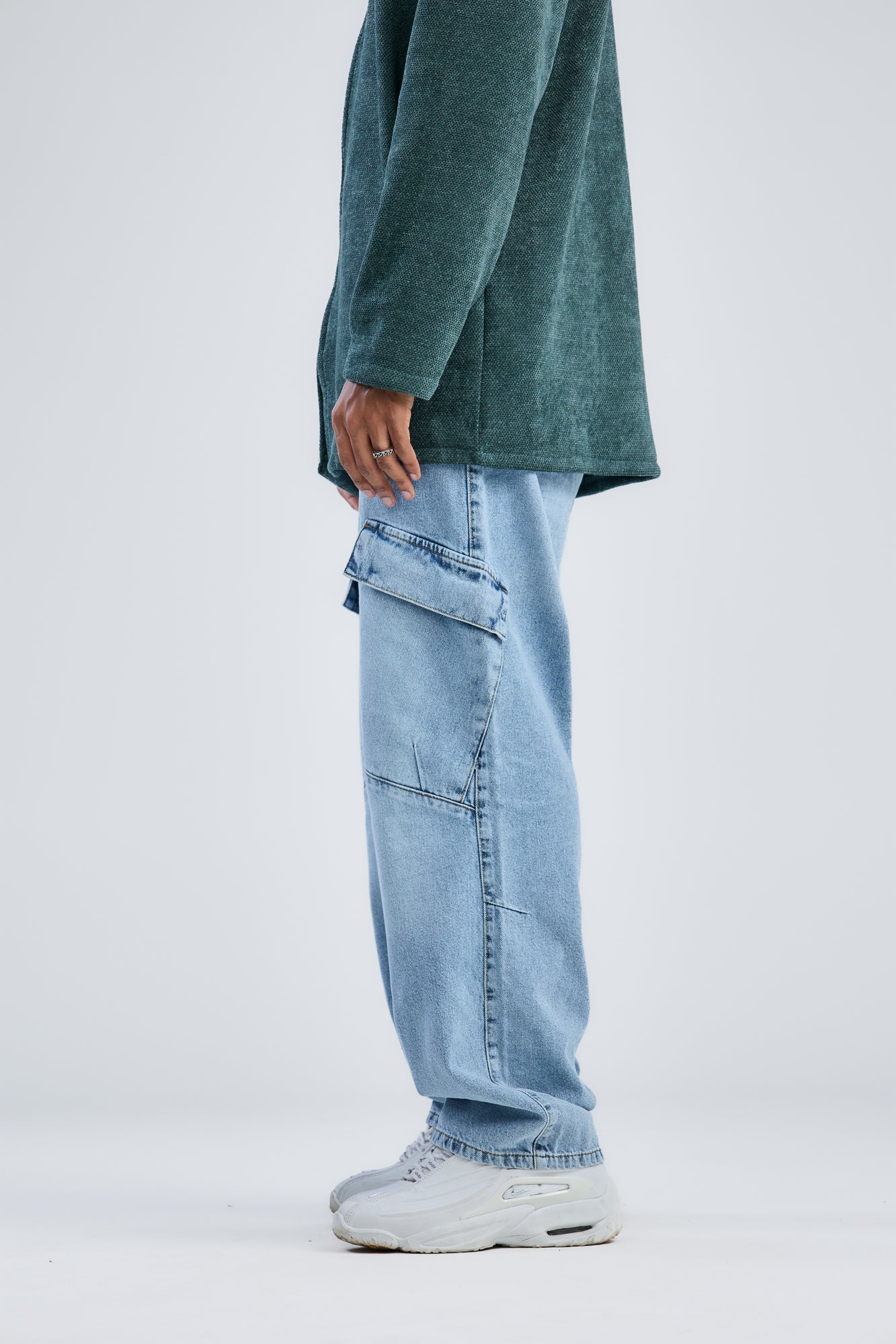 Balloon Fit Cargo Washed Denim