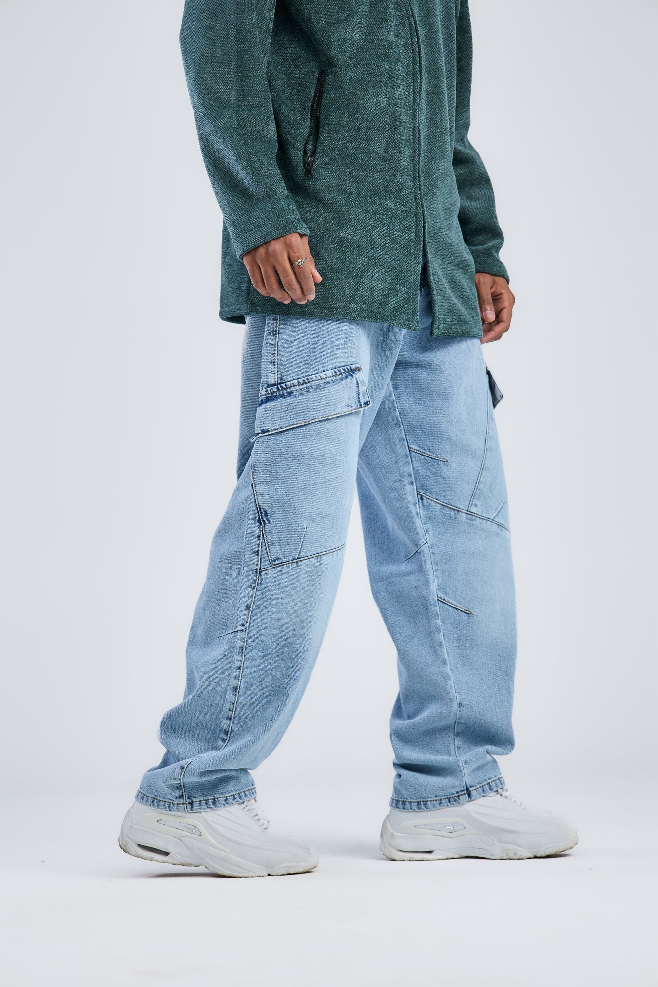 Balloon Fit Cargo Washed Denim