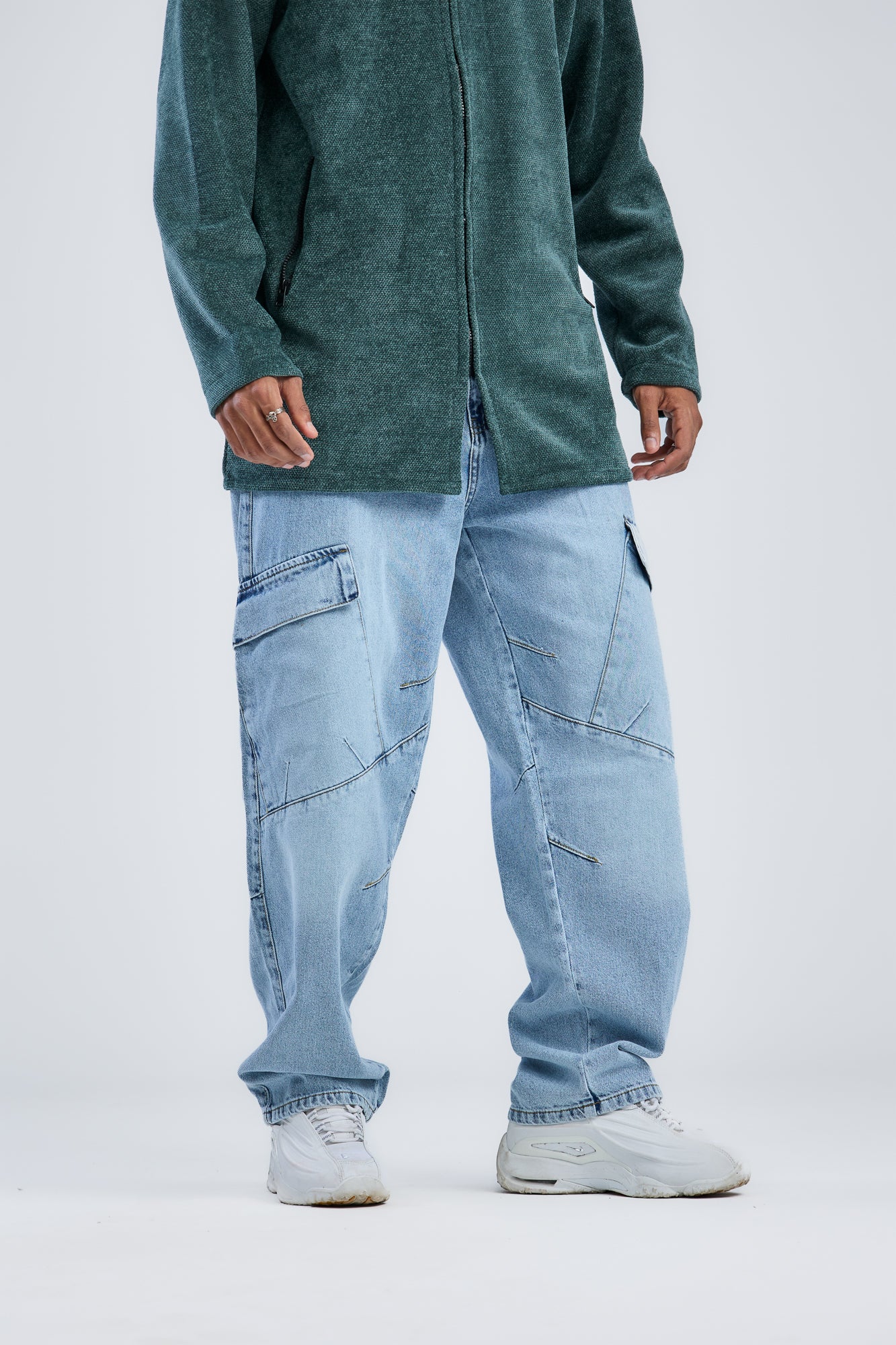 Balloon Fit Cargo Washed Denim