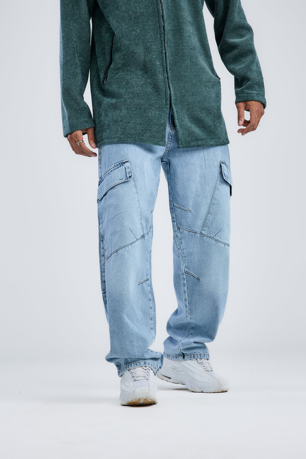 Balloon Fit Cargo Washed Denim