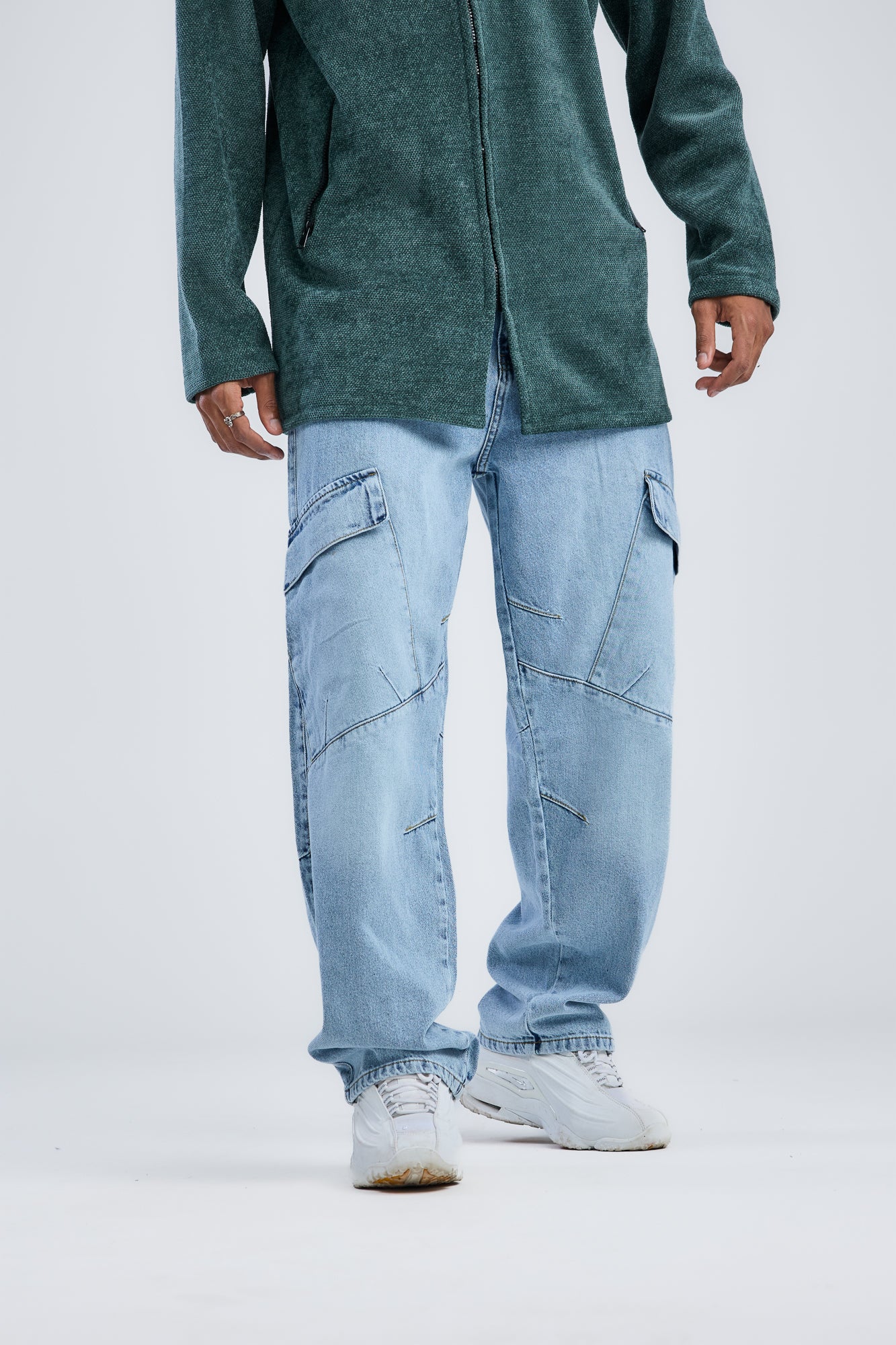 Balloon Fit Cargo Washed Denim