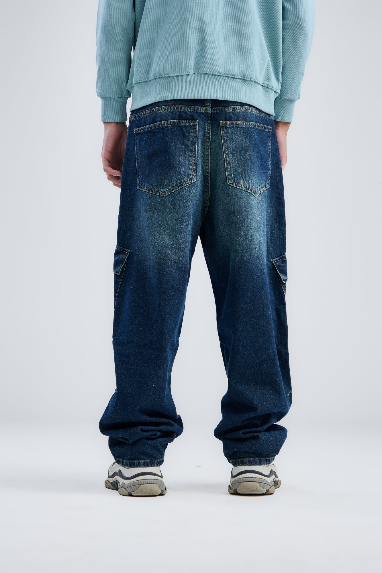 Balloon Fit Cargo Washed Denim