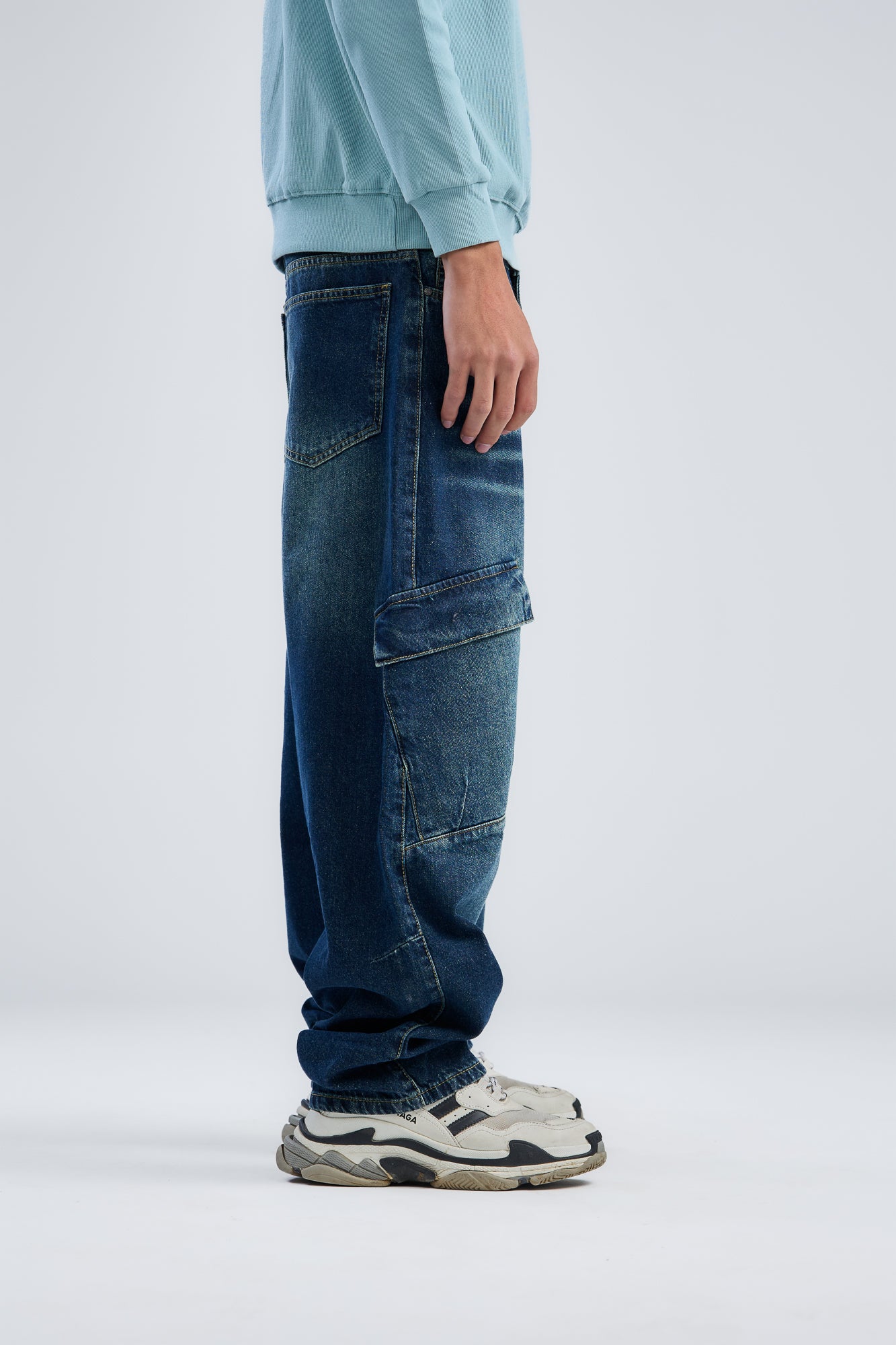 Balloon Fit Cargo Washed Denim