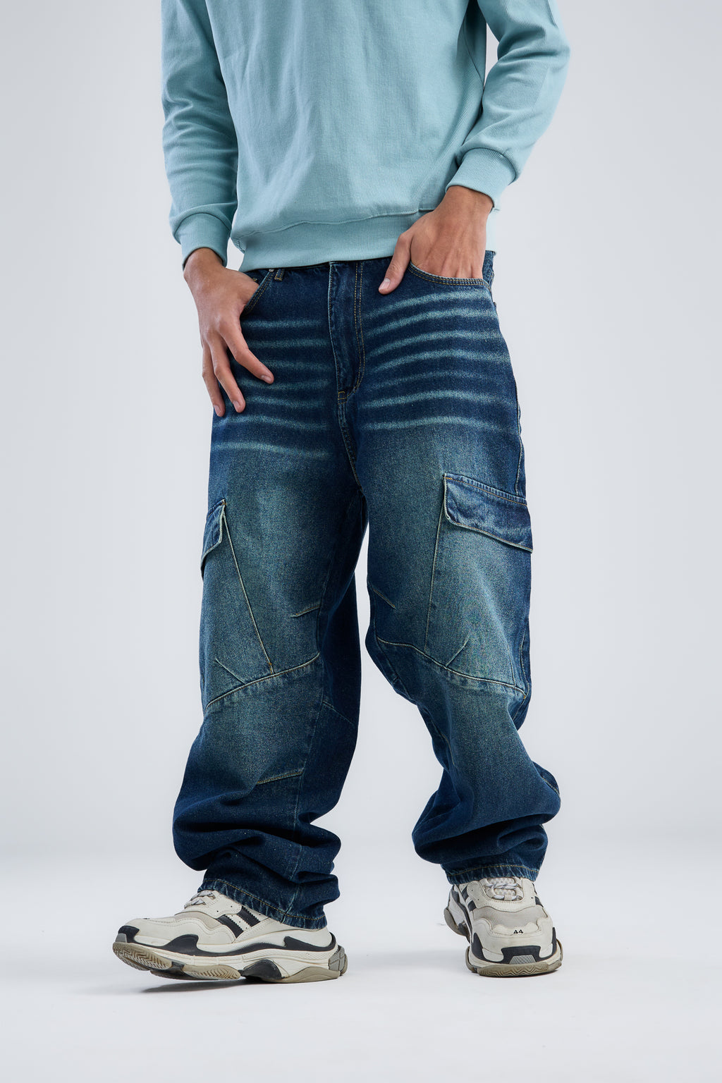 Balloon Fit Cargo Washed Denim
