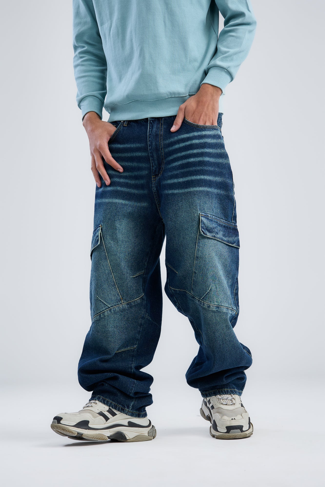 Balloon Fit Cargo Washed Denim