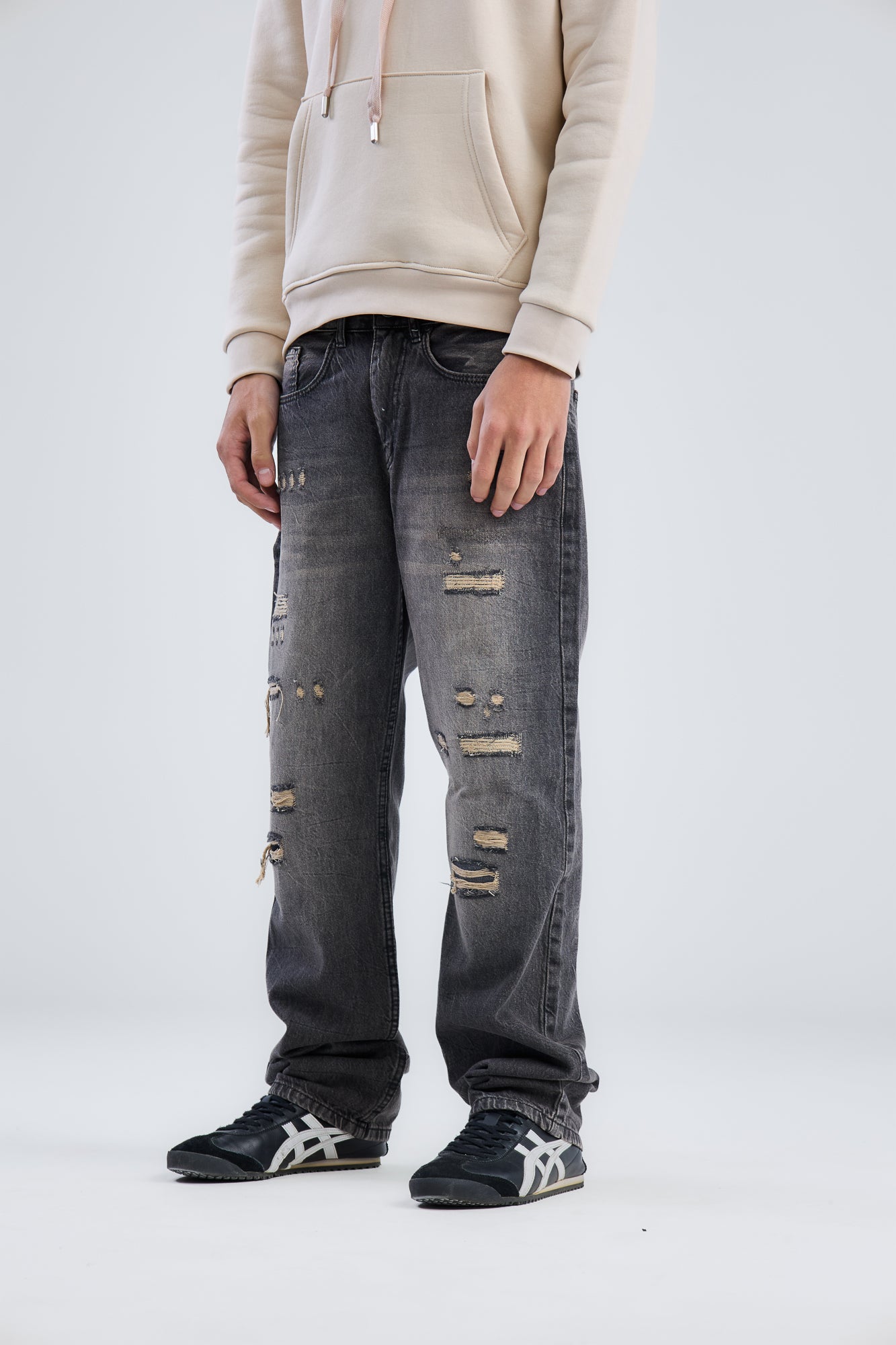 Skater Ripped Dirty Wash Denim