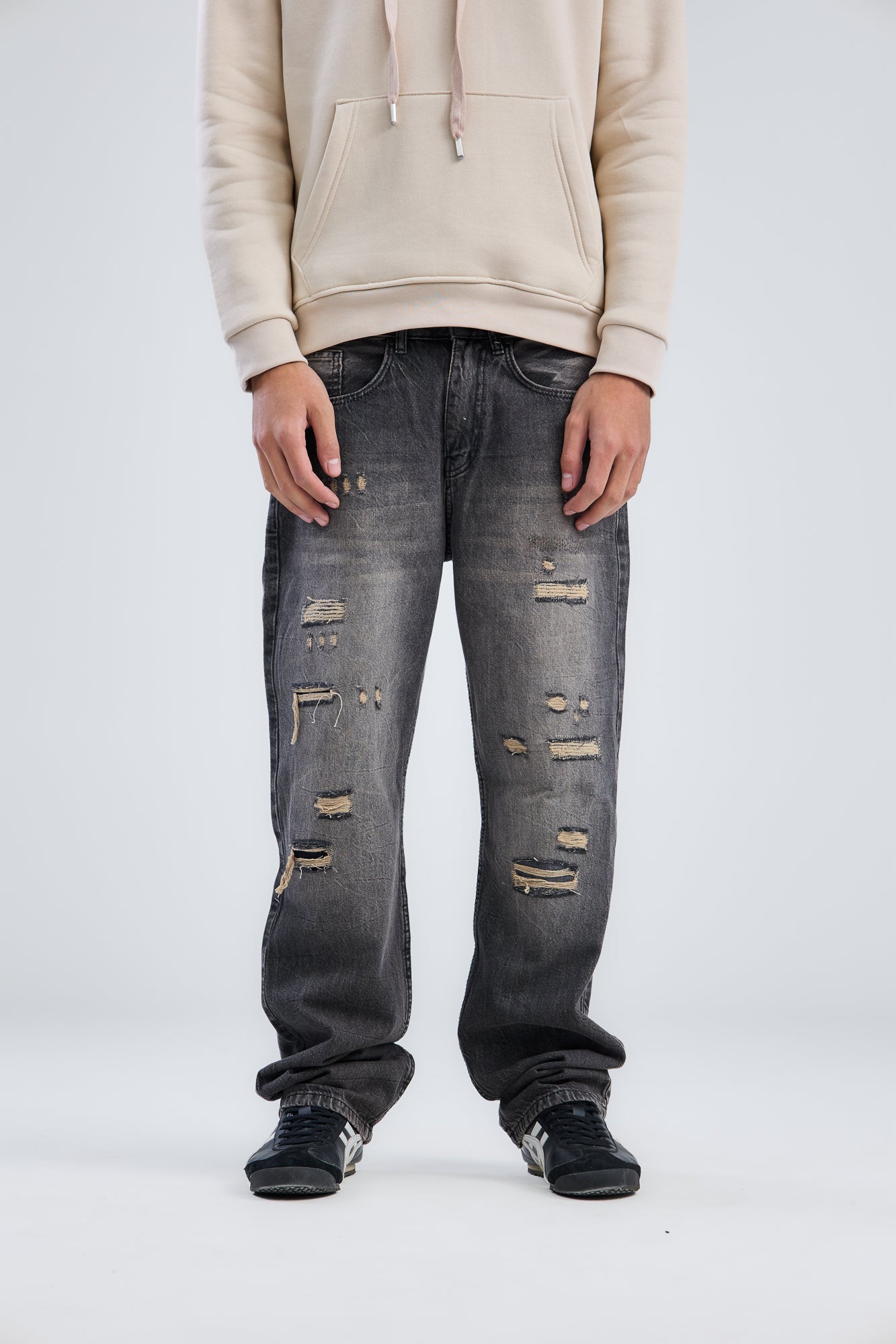 Skater Ripped Dirty Wash Denim