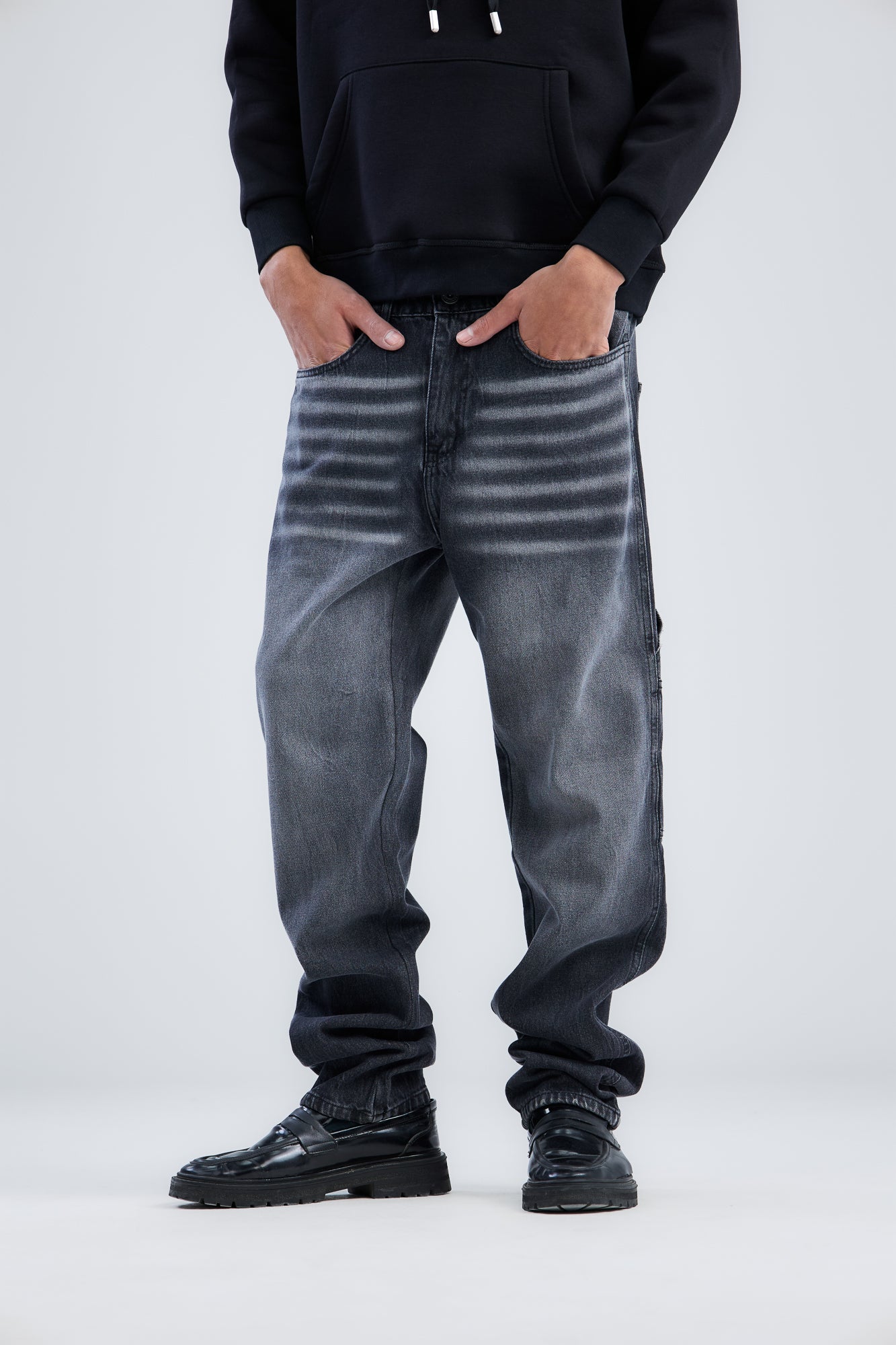 Embroidery Washed Denim wide leg jeans