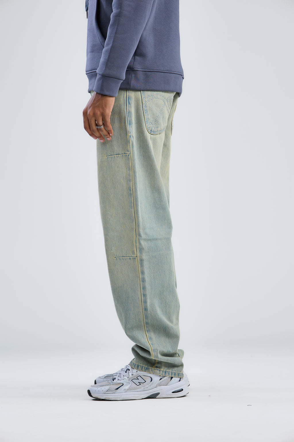 Skater Dirty Wash Denim