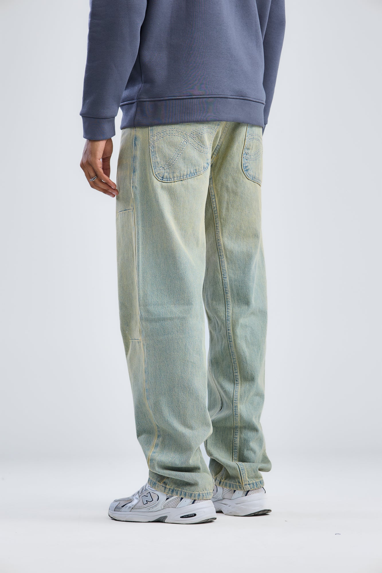 Skater Dirty Wash Denim