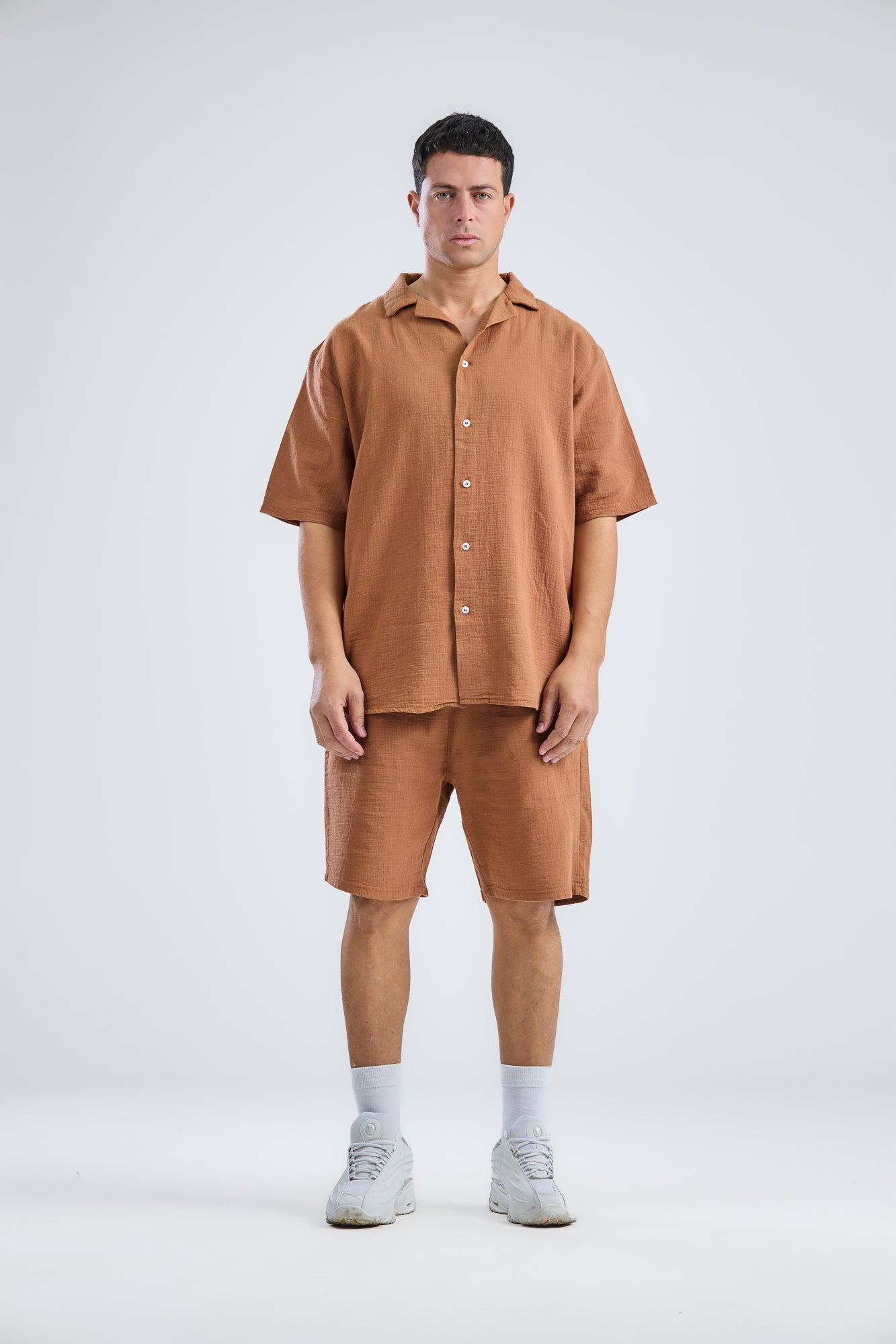 Shorts In Mid With Shirt in Natural