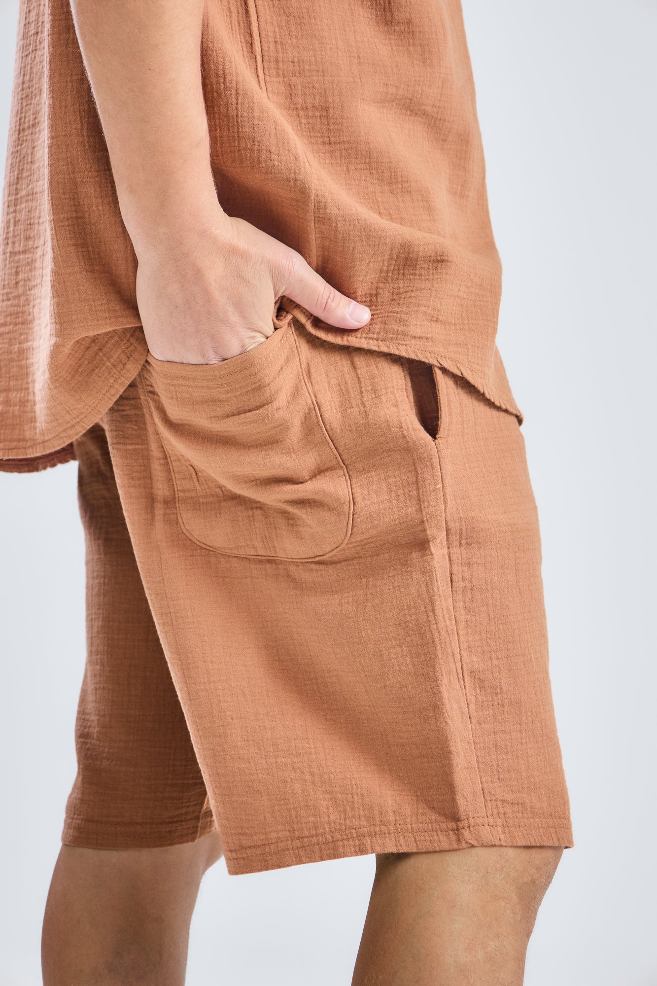 Shorts In Mid With Shirt in Natural