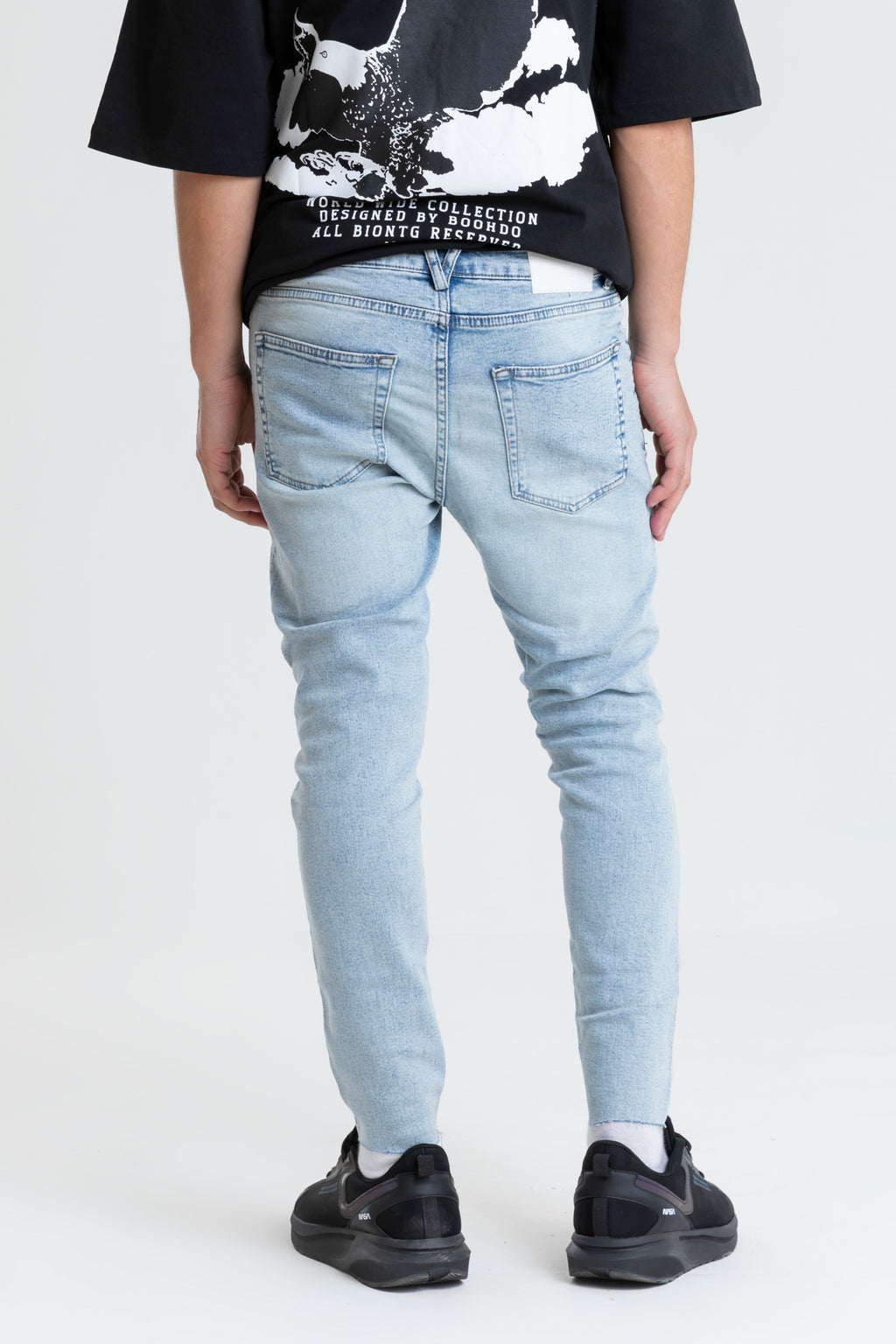 UNFINISHED RIPPED ICED JEANS SKINNY FIT