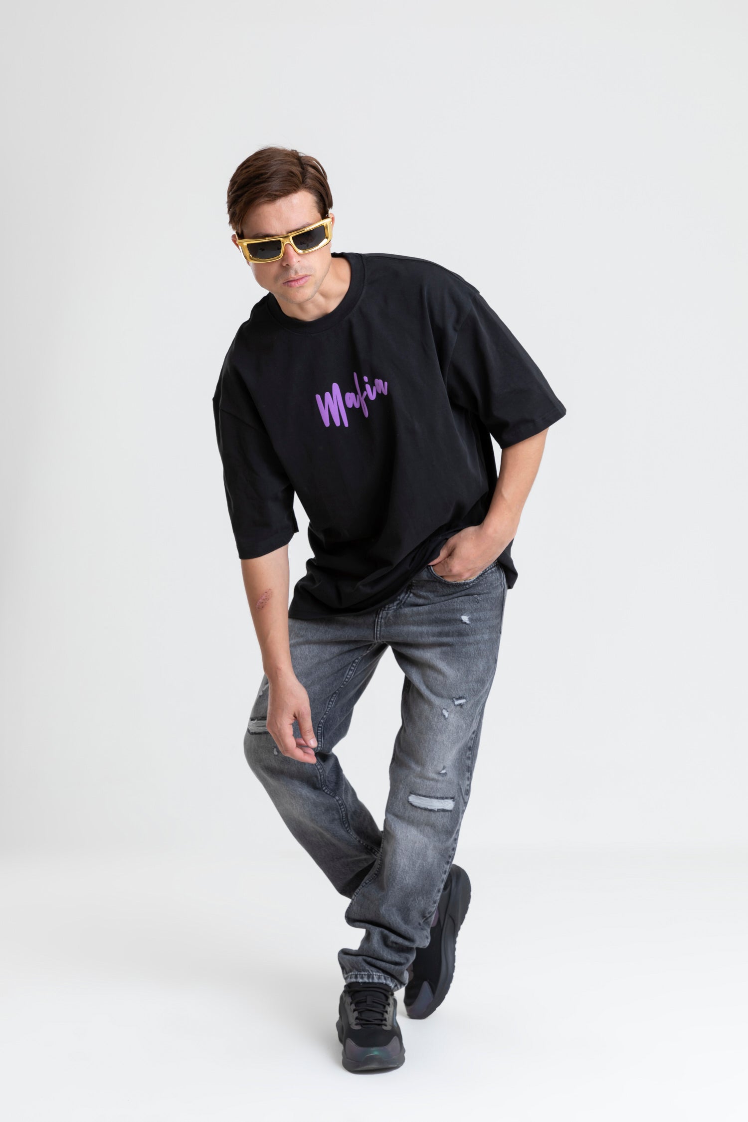 LETS ESCAPE FROM REALITY PRINTED T-SHIRT OVERSIZED