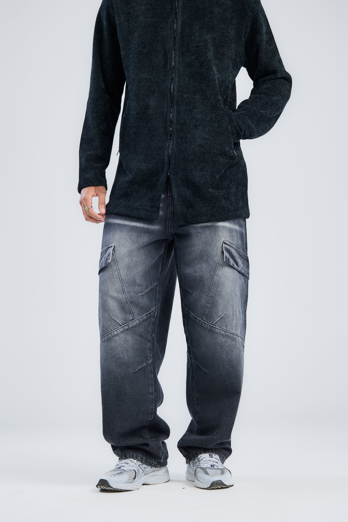 Balloon Fit Cargo Washed Denim