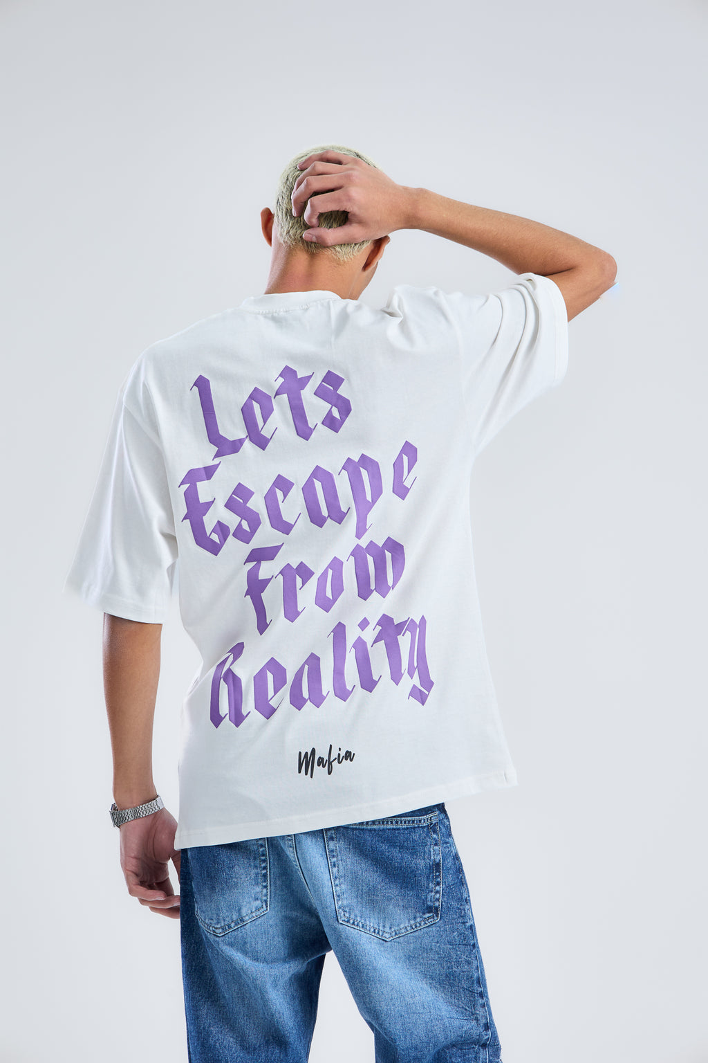 LETS ESCAPE FROM REALITY PRINTED T-SHIRT OVERSIZED