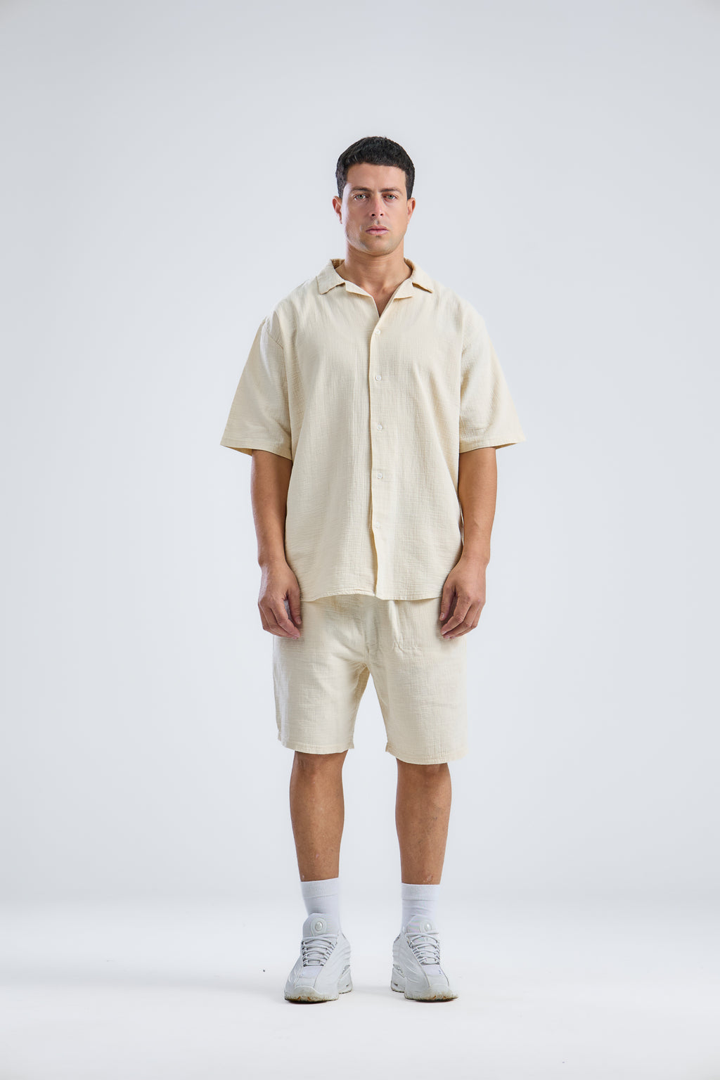 Shorts In Mid With Shirt in Natural