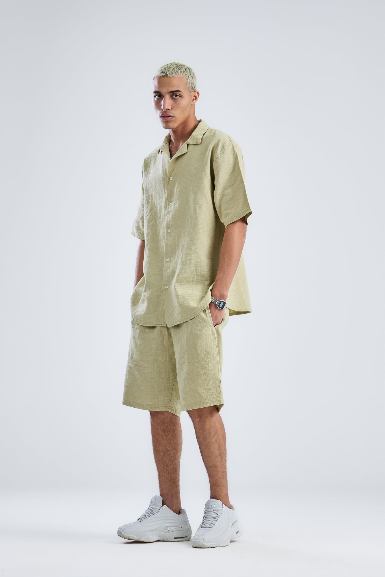Shorts In Mid With Shirt in Natural
