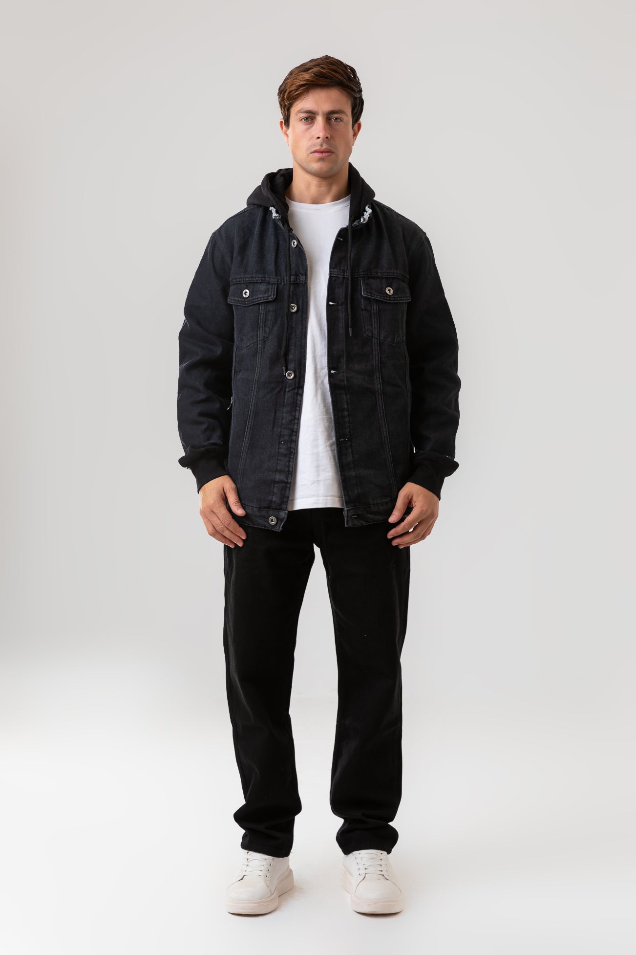 DENIM JACKET WITH JERSEY SLEEVES COVERED WITH A DENIM LAYER
