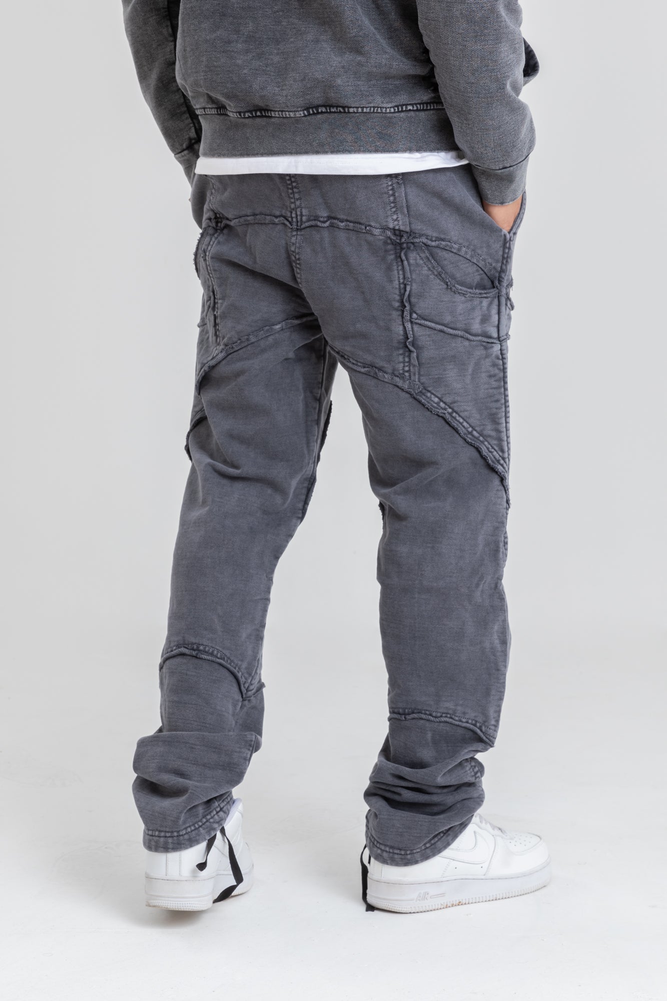 WASHED SWEATPANTS RELAXED FIT