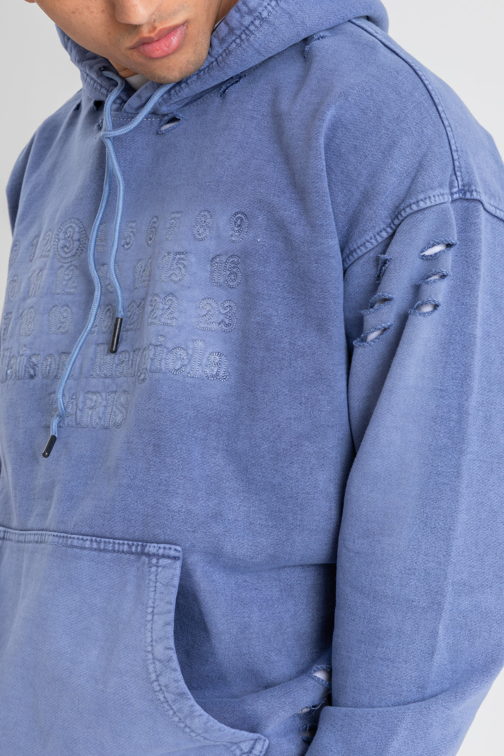 RIPPED WASHED HOODIE