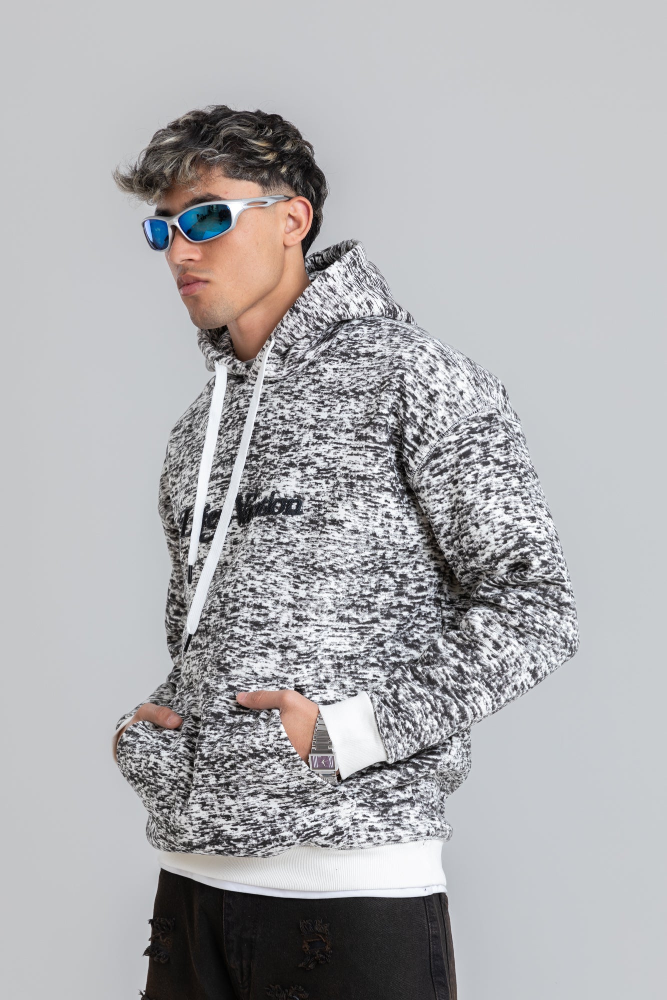 WHITE & BLACK PATTERNED HOODIE