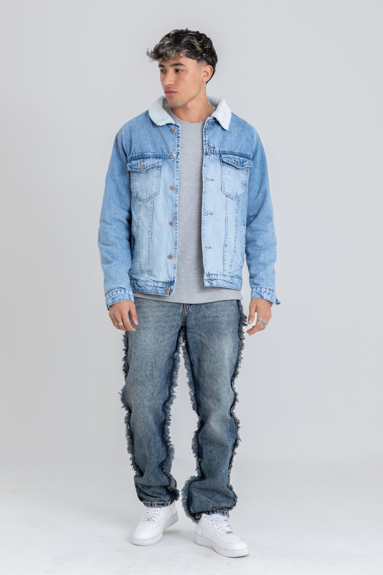 DENIM TRUCKER JACKET WITH BORG COLLAR