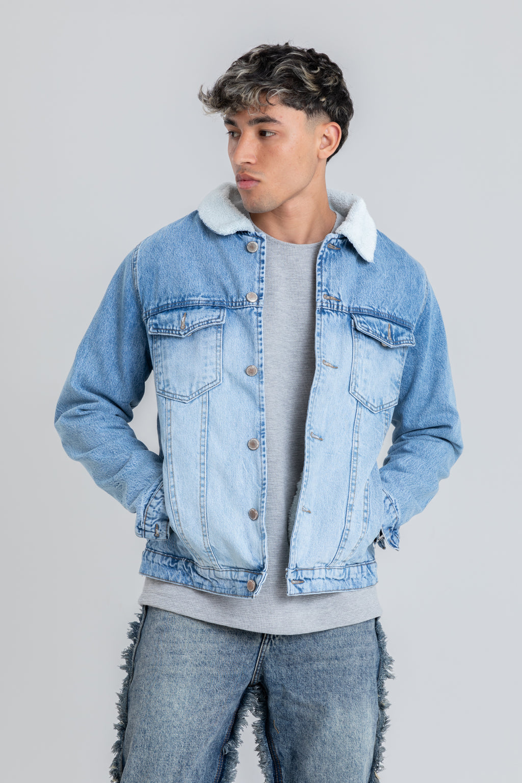DENIM TRUCKER JACKET WITH BORG COLLAR