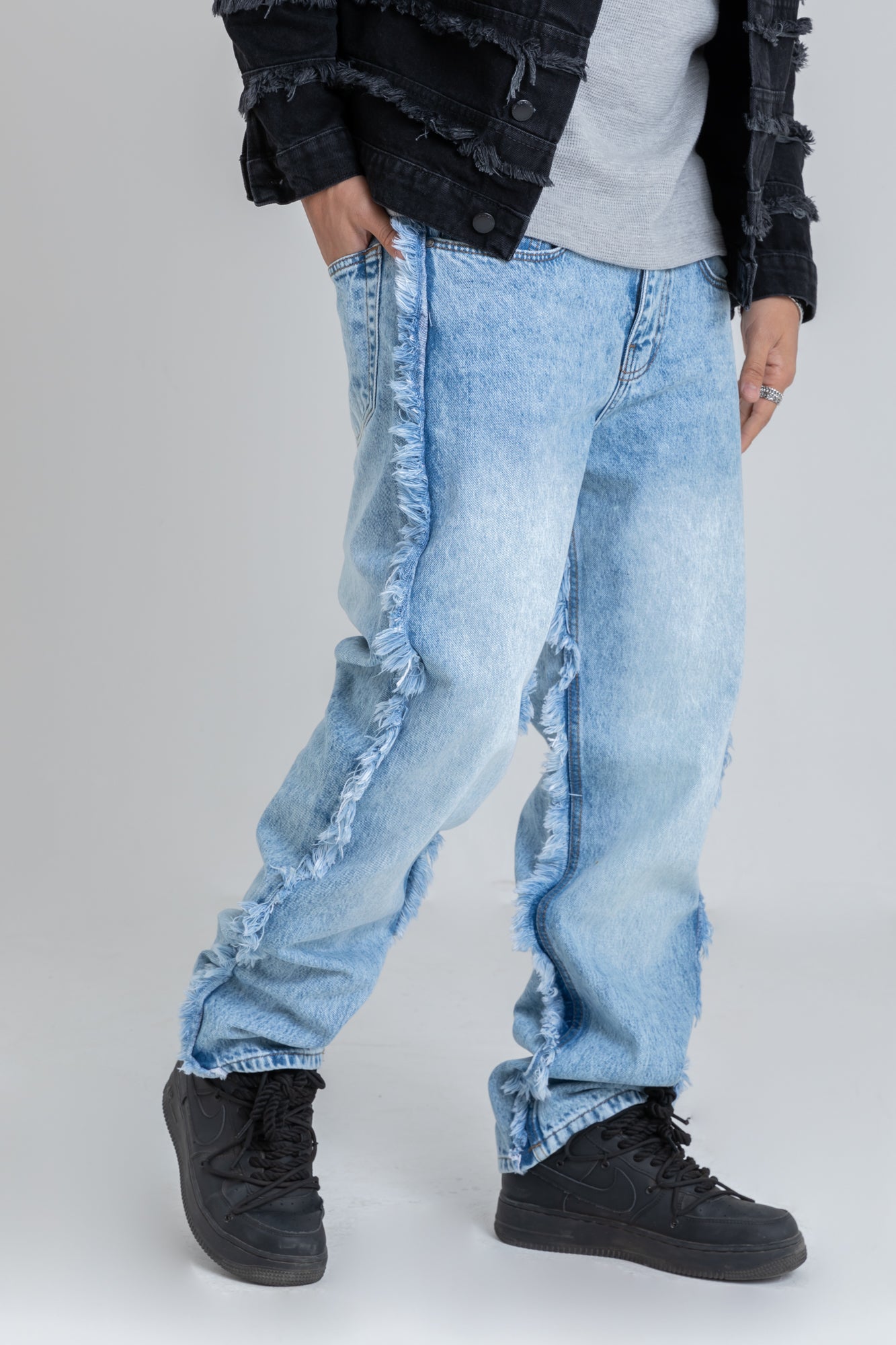 JEANS WIDE LEG WITH TASSEL