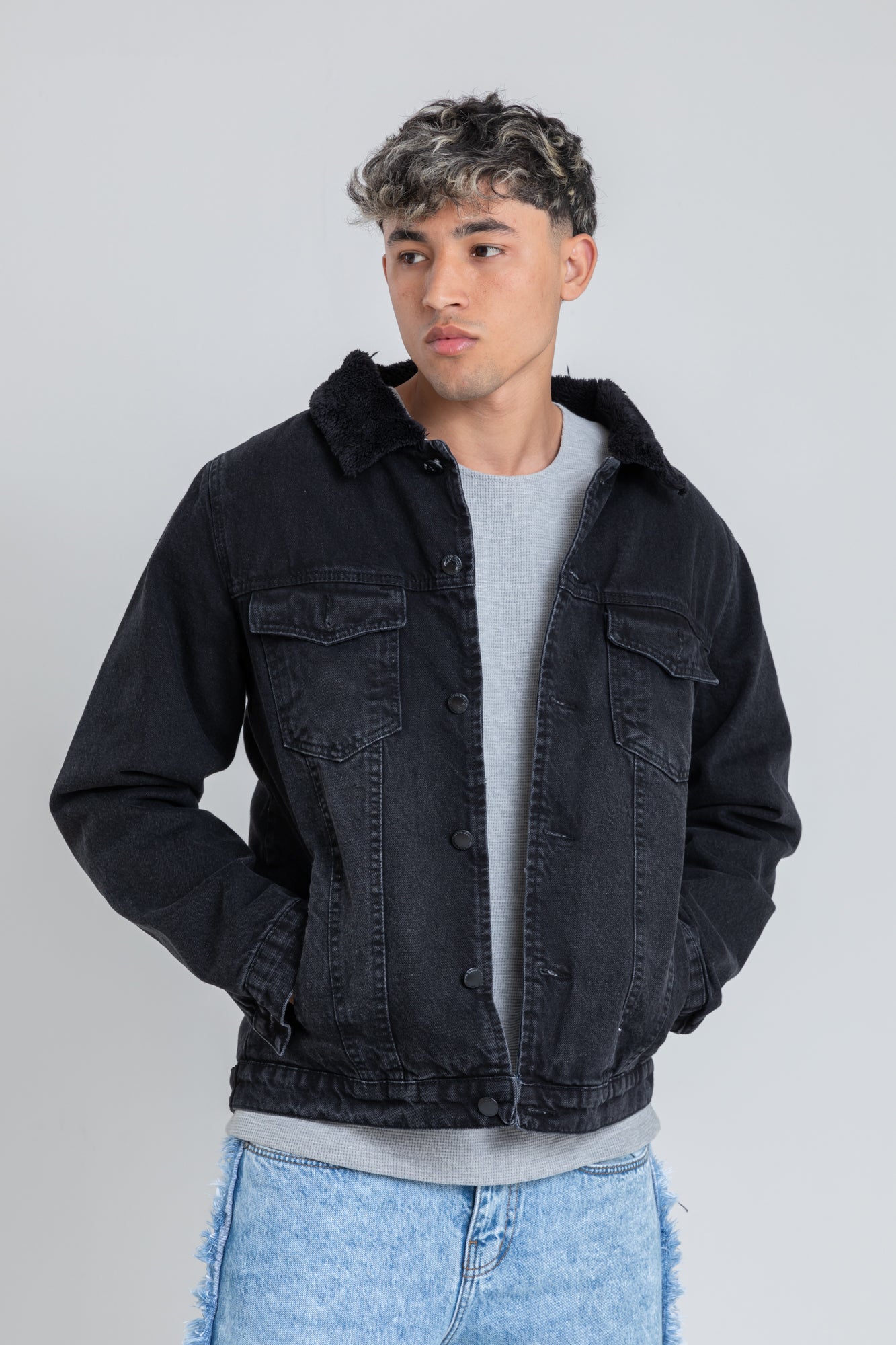 DENIM TRUCKER JACKET WITH BORG COLLAR